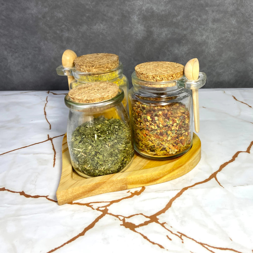 Kit Porta-Temperos com Suporte Coração em Madeira - Zatto